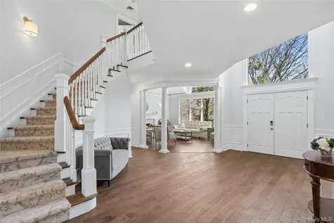 1550 Laurel Hollow Road Laurel Hollow NY 11791