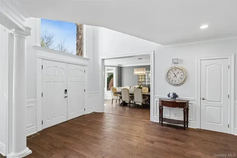 1550 Laurel Hollow Road Laurel Hollow NY 11791