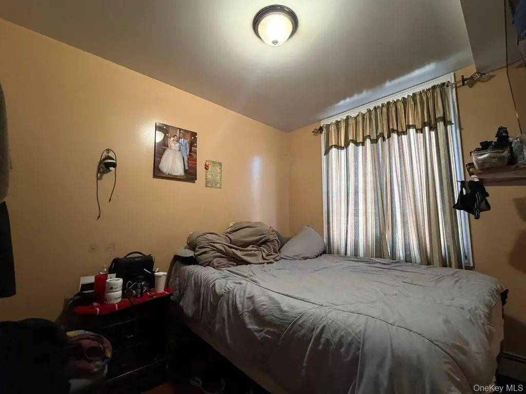 101-18 39th Avenue Corona NY 11368
