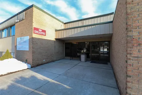 138 Pine Street Kingston NY 12401
