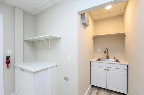 138 Pine Street Kingston NY 12401