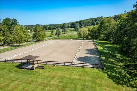 15 Kirby Hill Road Pawling NY 12564