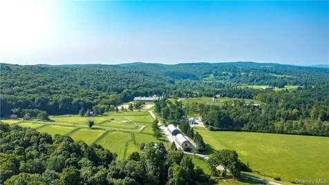 15 Kirby Hill Road Pawling NY 12564