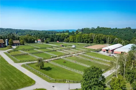 15 Kirby Hill Road Pawling NY 12564