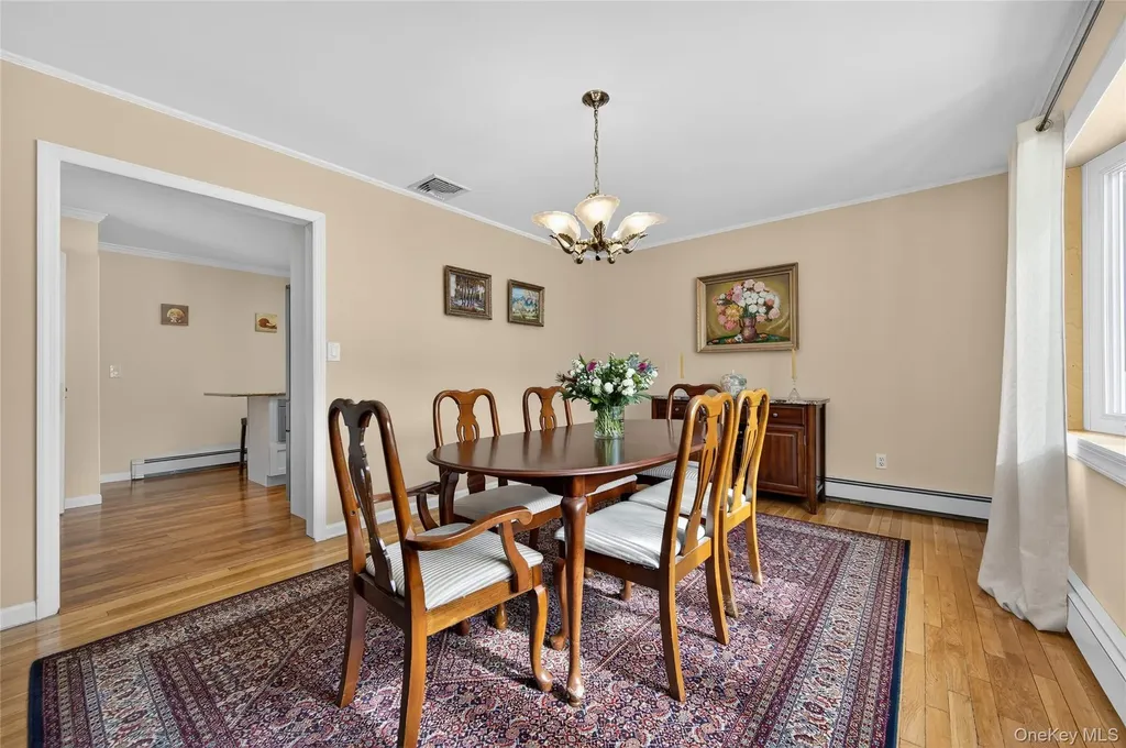 84 Ohio Avenue Massapequa NY 11758