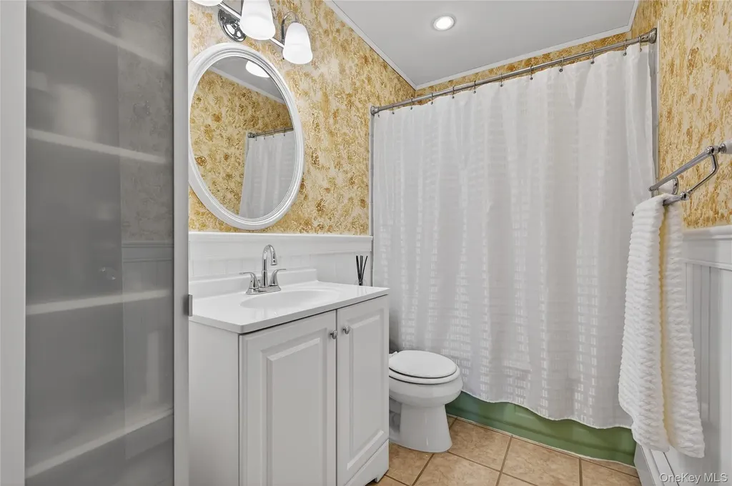 84 Ohio Avenue Massapequa NY 11758
