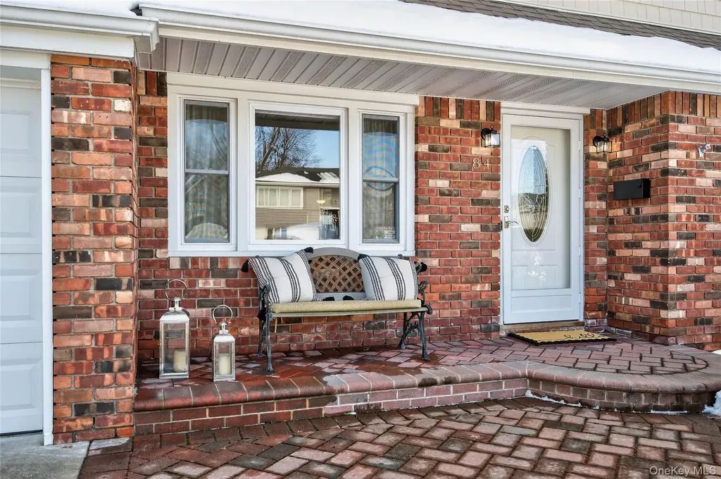 84 Ohio Avenue Massapequa NY 11758