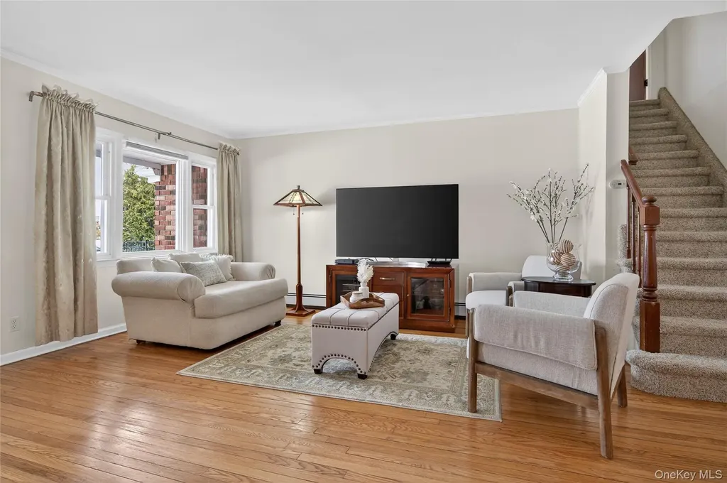 84 Ohio Avenue Massapequa NY 11758