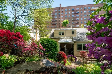 38 Raybrook Road Yonkers NY 10704