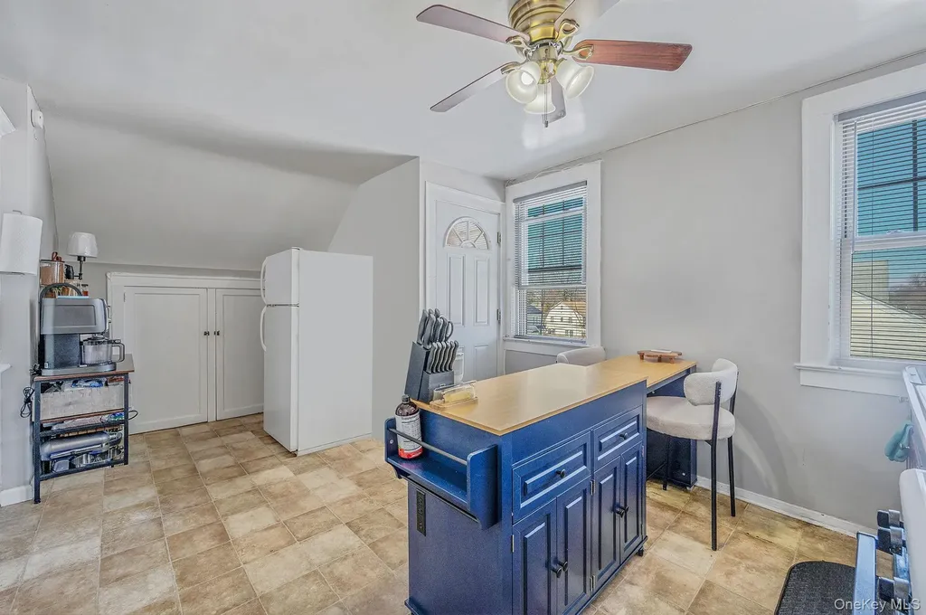 22 Fairview Boulevard Hempstead NY 11550