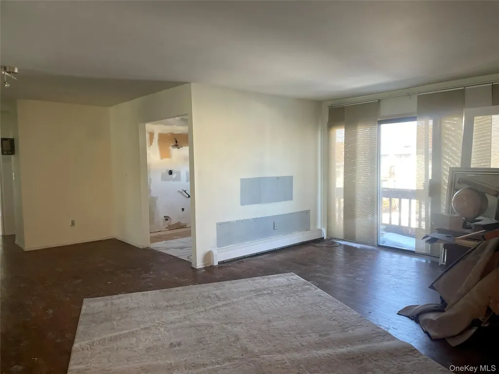 194 Sneden Place Spring Valley NY 10977