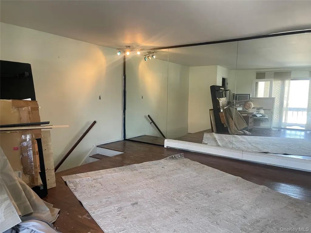 194 Sneden Place Spring Valley NY 10977