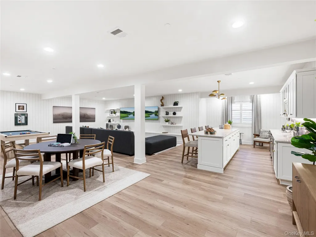 2027 Summit Loop Carmel NY 10512