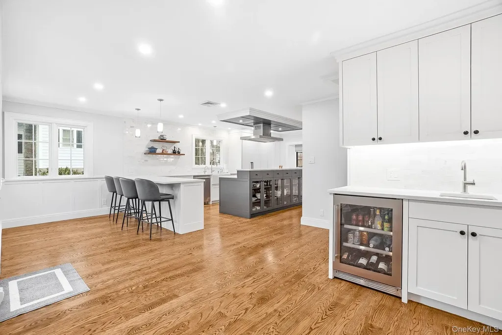 65 Howell Avenue Larchmont NY 10538