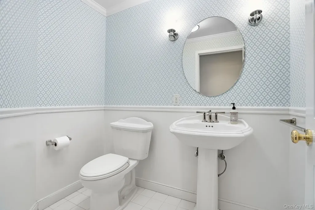 65 Howell Avenue Larchmont NY 10538