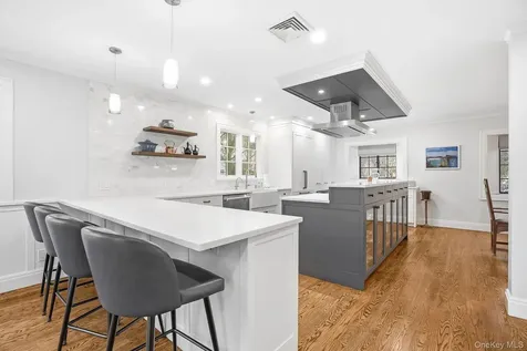 65 Howell Avenue Larchmont NY 10538