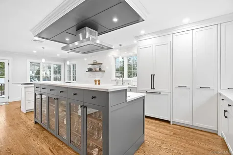 65 Howell Avenue Larchmont NY 10538