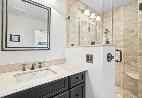 65 Howell Avenue Larchmont NY 10538