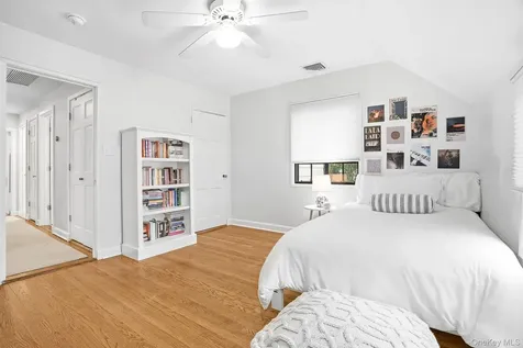 65 Howell Avenue Larchmont NY 10538