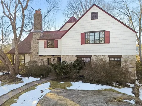 65 Howell Avenue Larchmont NY 10538