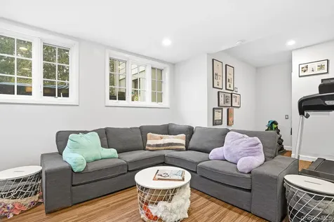 65 Howell Avenue Larchmont NY 10538