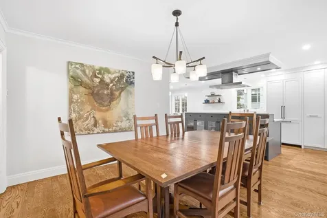 65 Howell Avenue Larchmont NY 10538