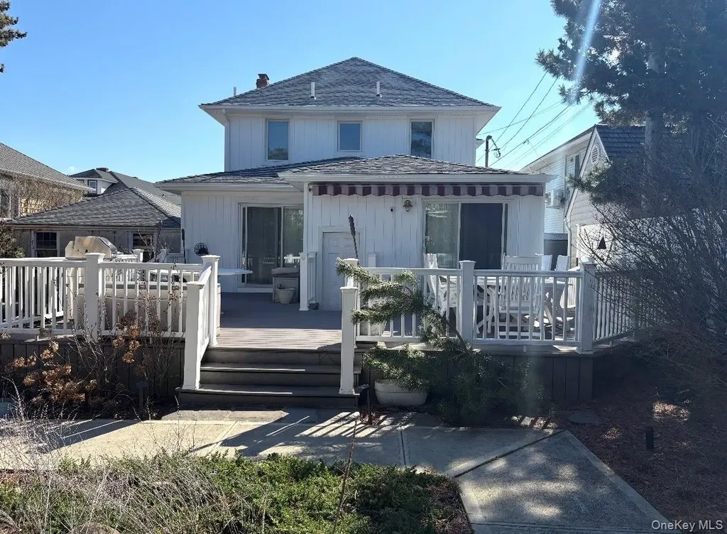 11 Delaware Avenue Long Beach NY 11561