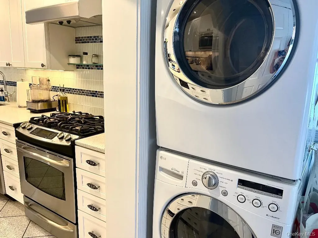 11 Delaware Avenue Long Beach NY 11561
