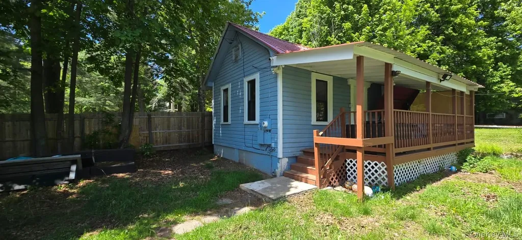 22 Smith Street Monticello NY 12701