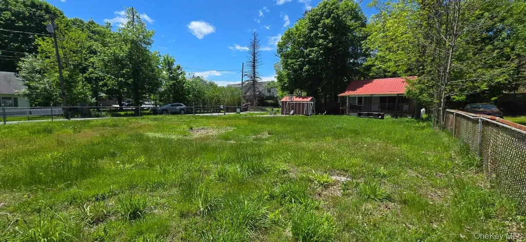 22 Smith Street Monticello NY 12701