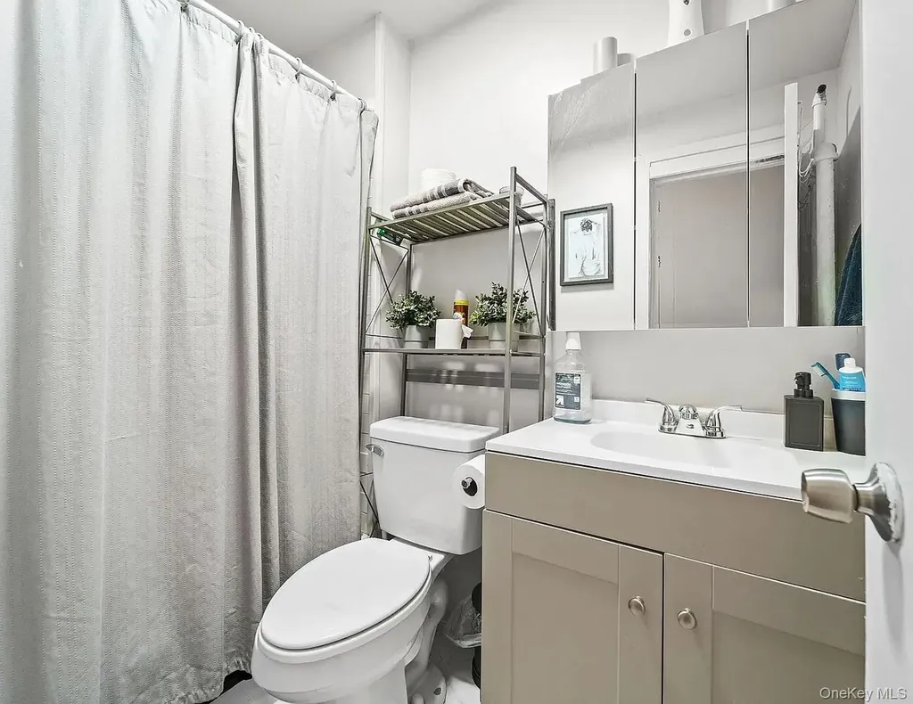 7612 5th Avenue Brooklyn NY 11209
