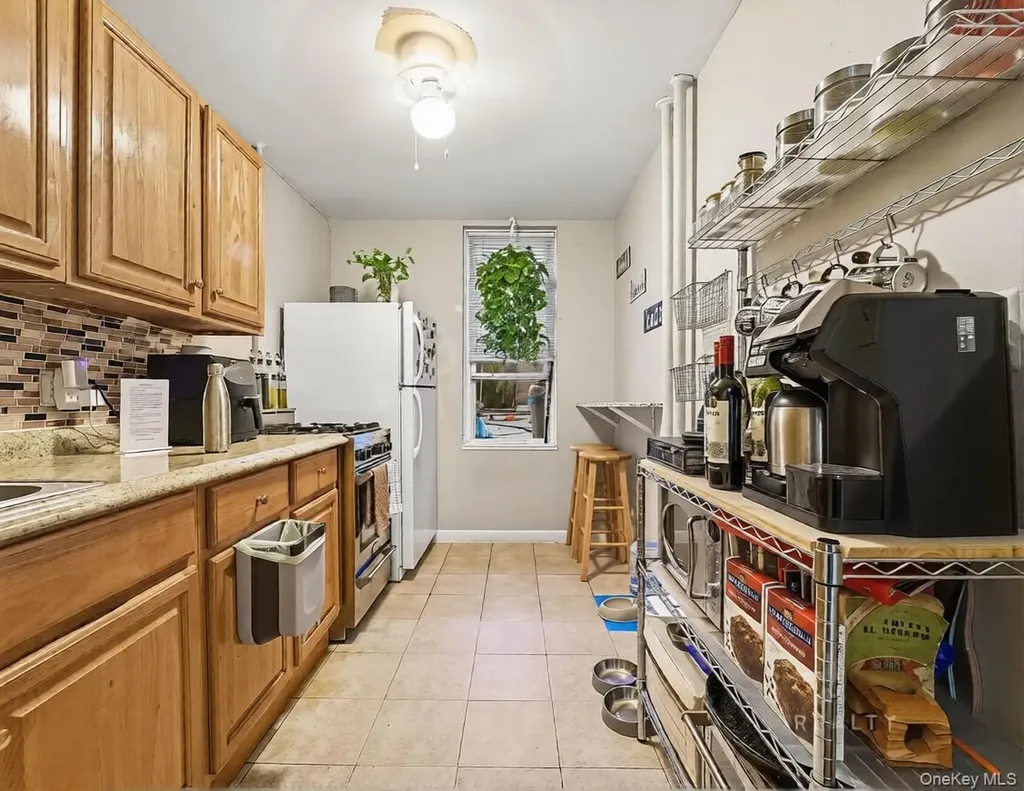 7612 5th Avenue Brooklyn NY 11209