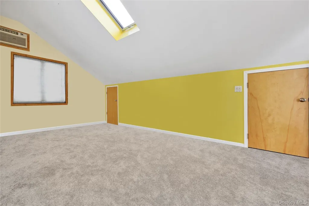 708 Park Lane Cedarhurst NY 11516