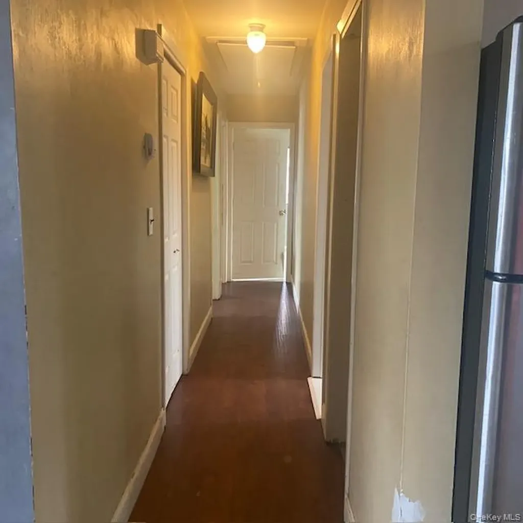 18 Windus Drive Shirley NY 11967