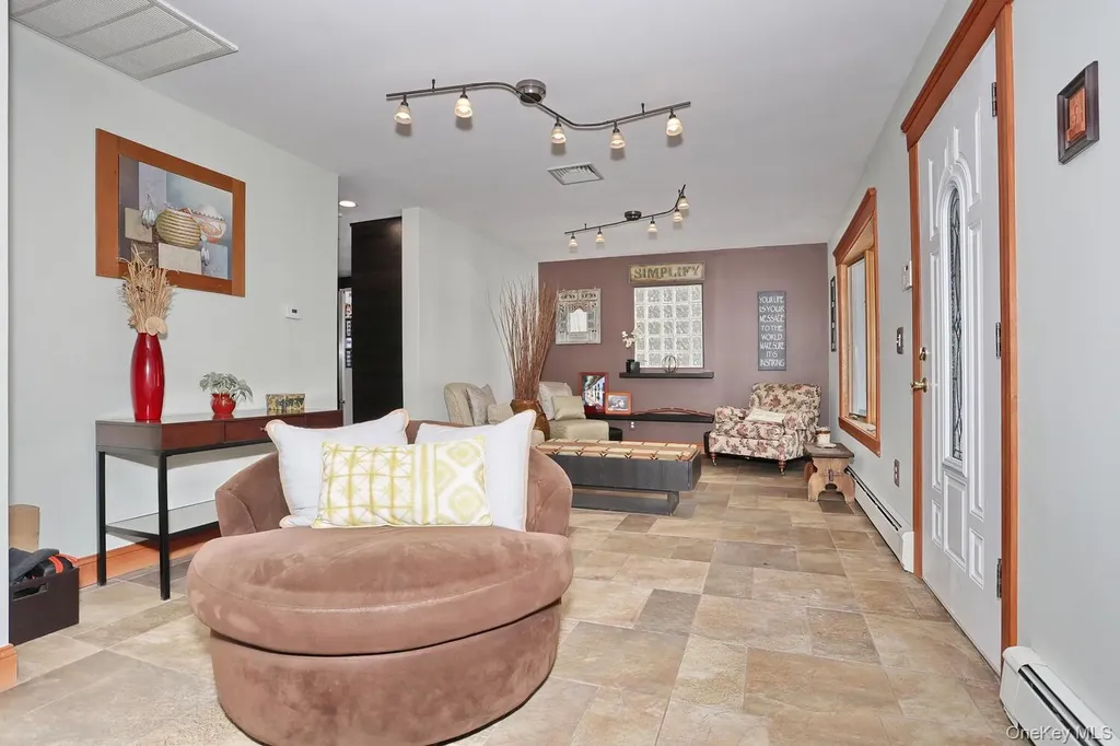 14 N Lexow Avenue Nanuet NY 10954