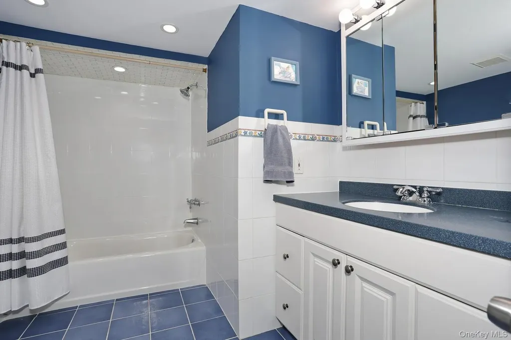 14 N Lexow Avenue Nanuet NY 10954