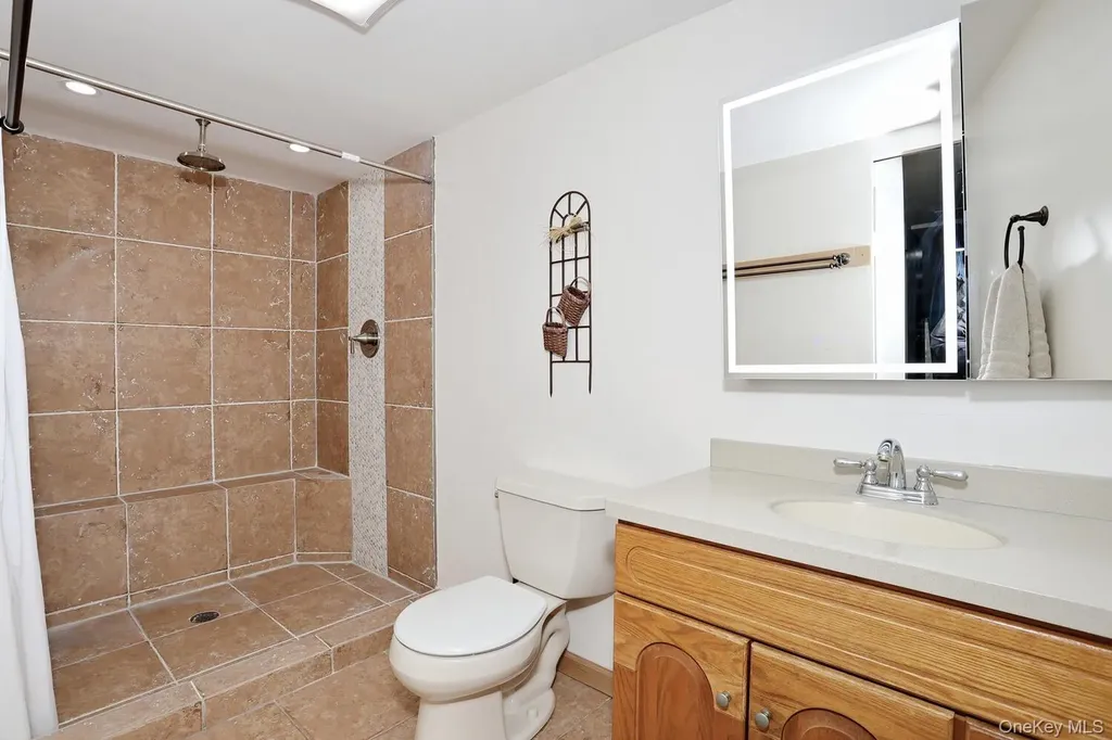 14 N Lexow Avenue Nanuet NY 10954