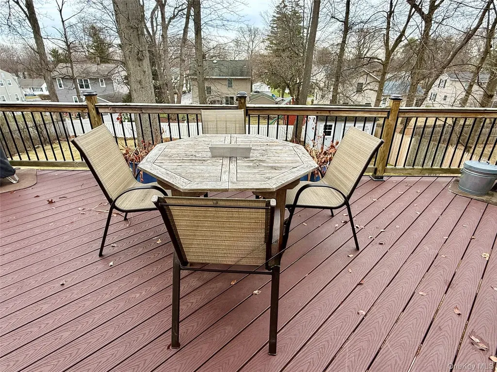 14 N Lexow Avenue Nanuet NY 10954