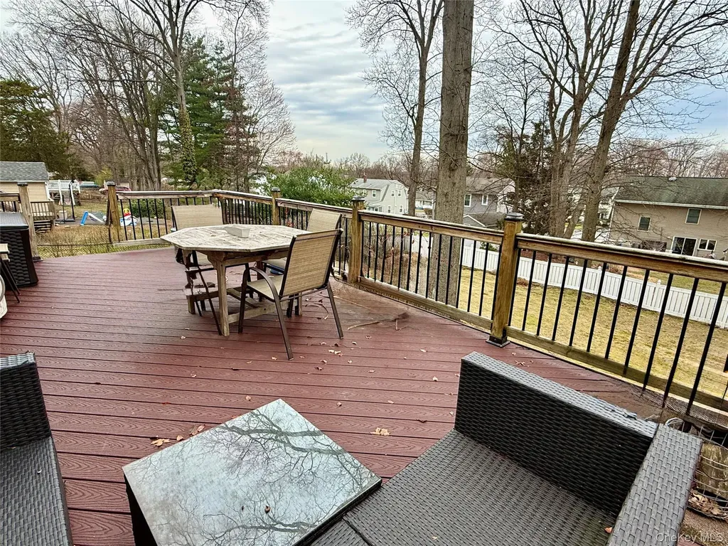 14 N Lexow Avenue Nanuet NY 10954