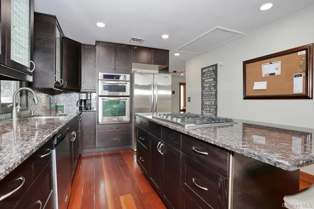 14 N Lexow Avenue Nanuet NY 10954