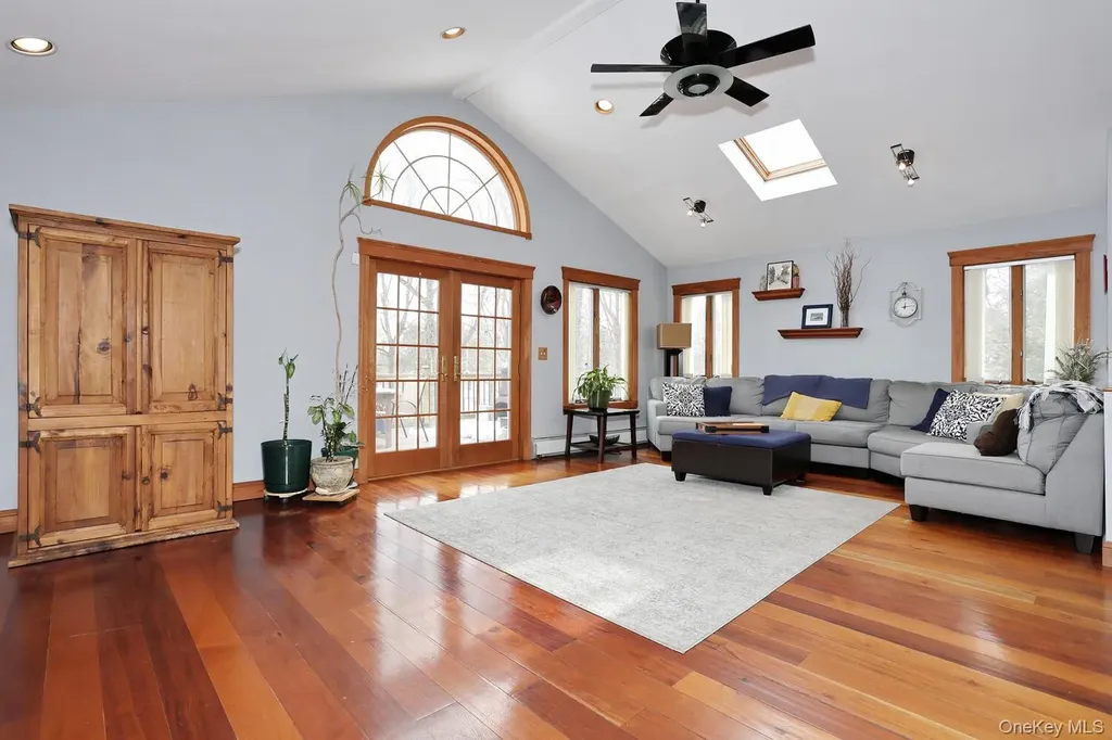 14 N Lexow Avenue Nanuet NY 10954