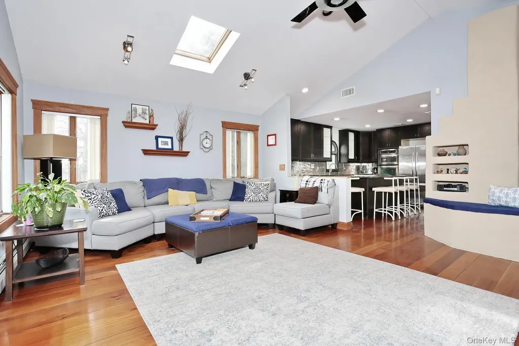 14 N Lexow Avenue Nanuet NY 10954