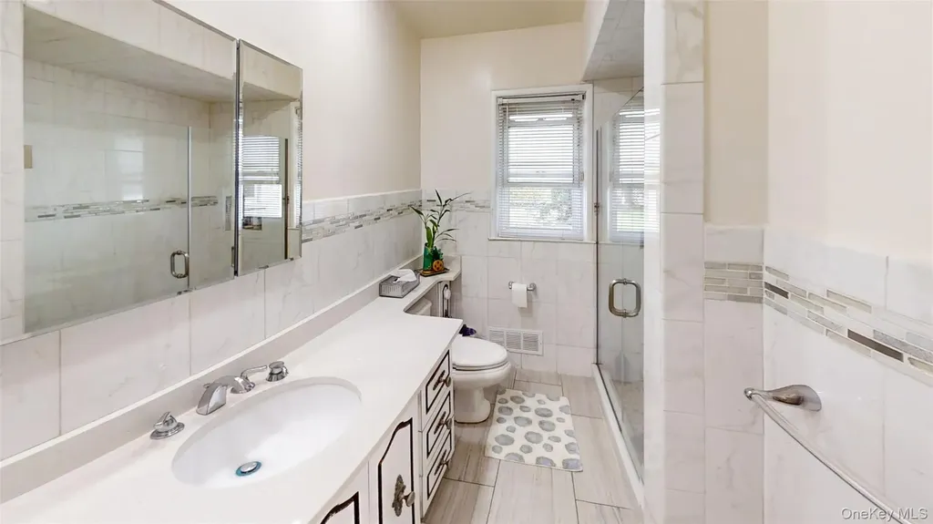 262 Cherry Place East Meadow NY 11554