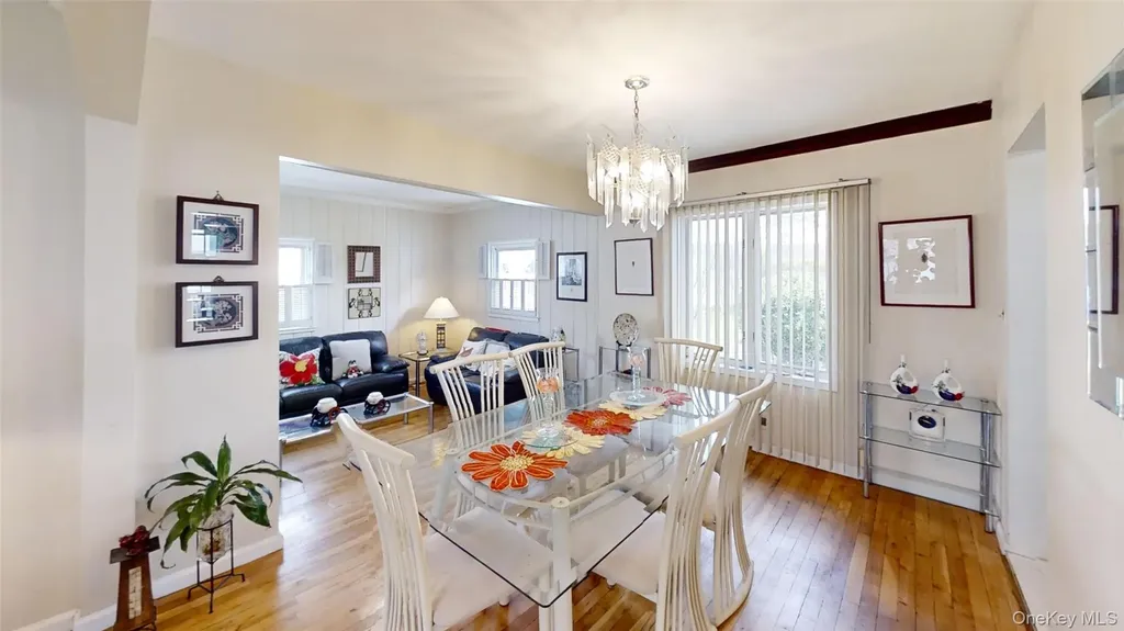 262 Cherry Place East Meadow NY 11554