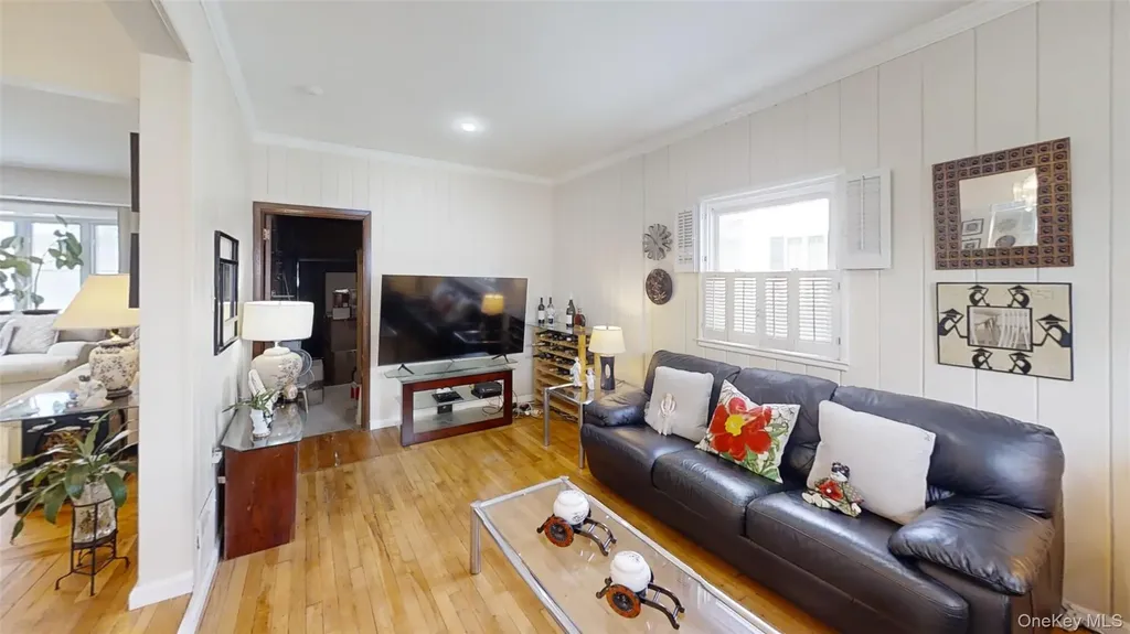 262 Cherry Place East Meadow NY 11554