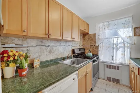 2 Fisher Drive Mount Vernon NY 10552