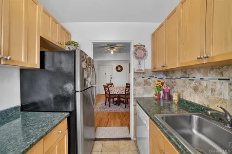 2 Fisher Drive Mount Vernon NY 10552
