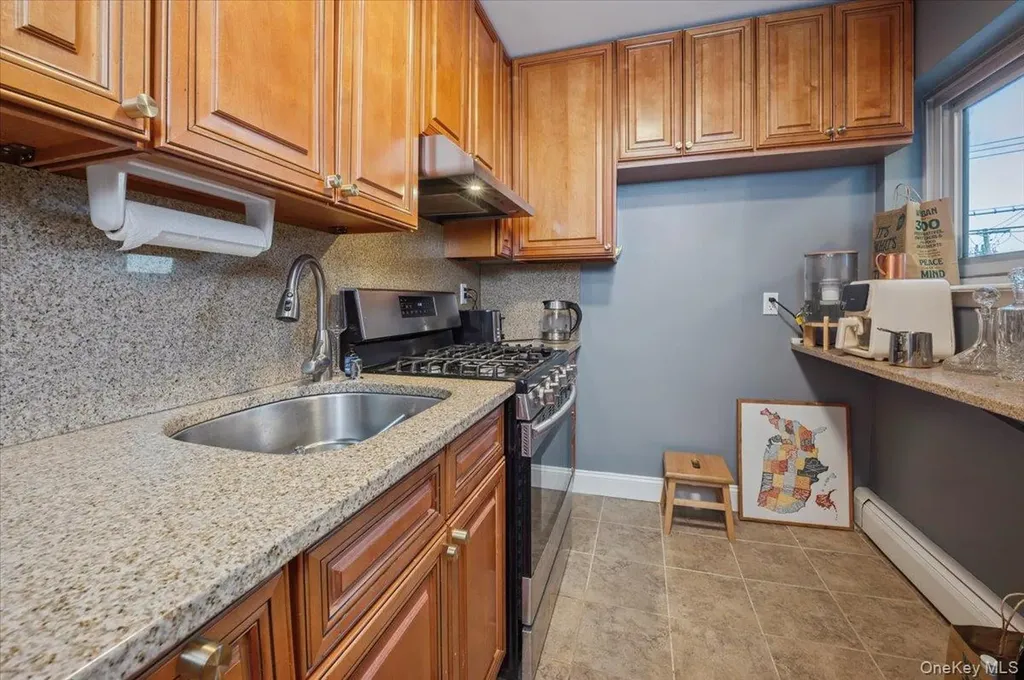 900 Midland Avenue Yonkers NY 10704