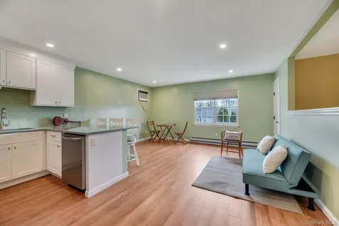1000 9th Street Greenport NY 11944