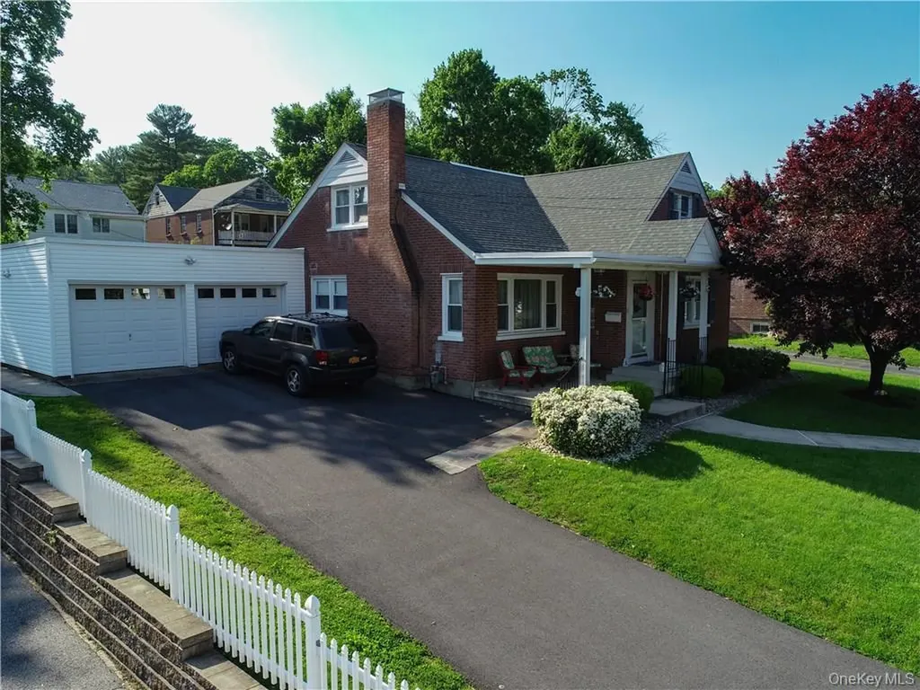 33 Richman Avenue Newburgh NY 12550